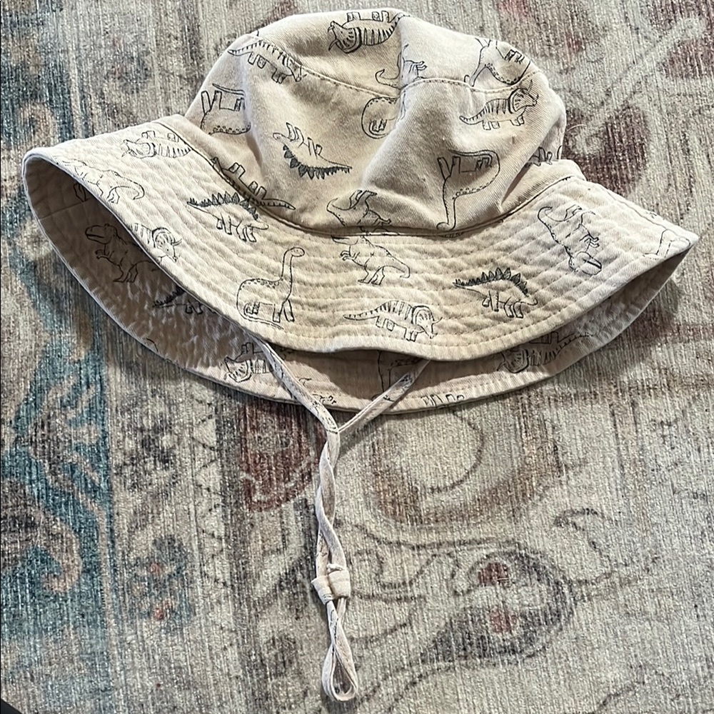 Dinosaur sunhat 2-4T adjustable tan blue